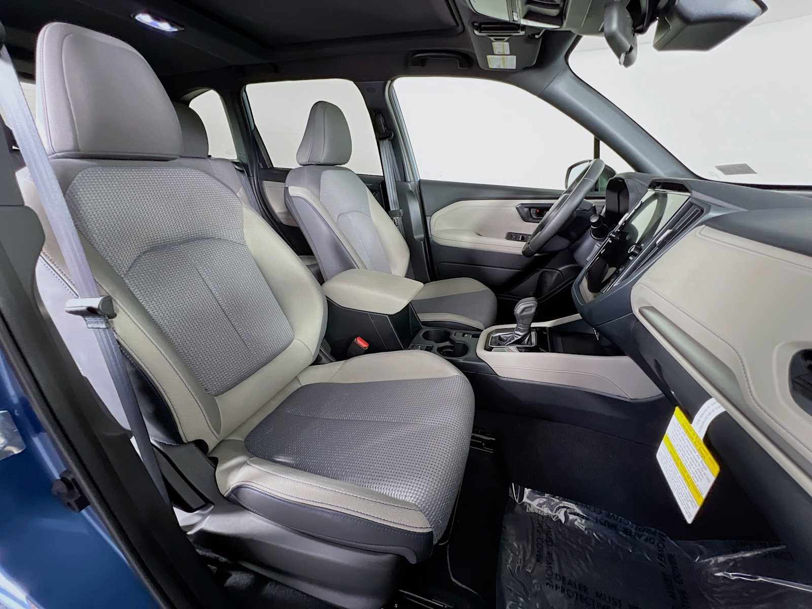 2025 Subaru Forester Premium Base photo 26
