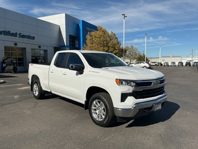 2026 Chevrolet Silverado 1500 LT's photo