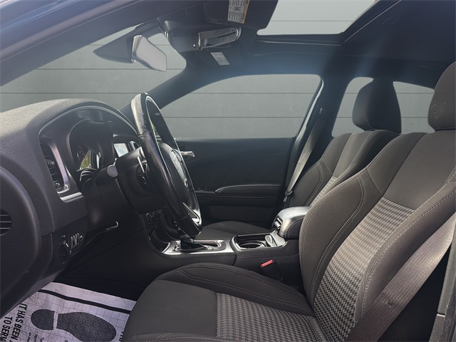 2021 Dodge Charger SXT photo 7