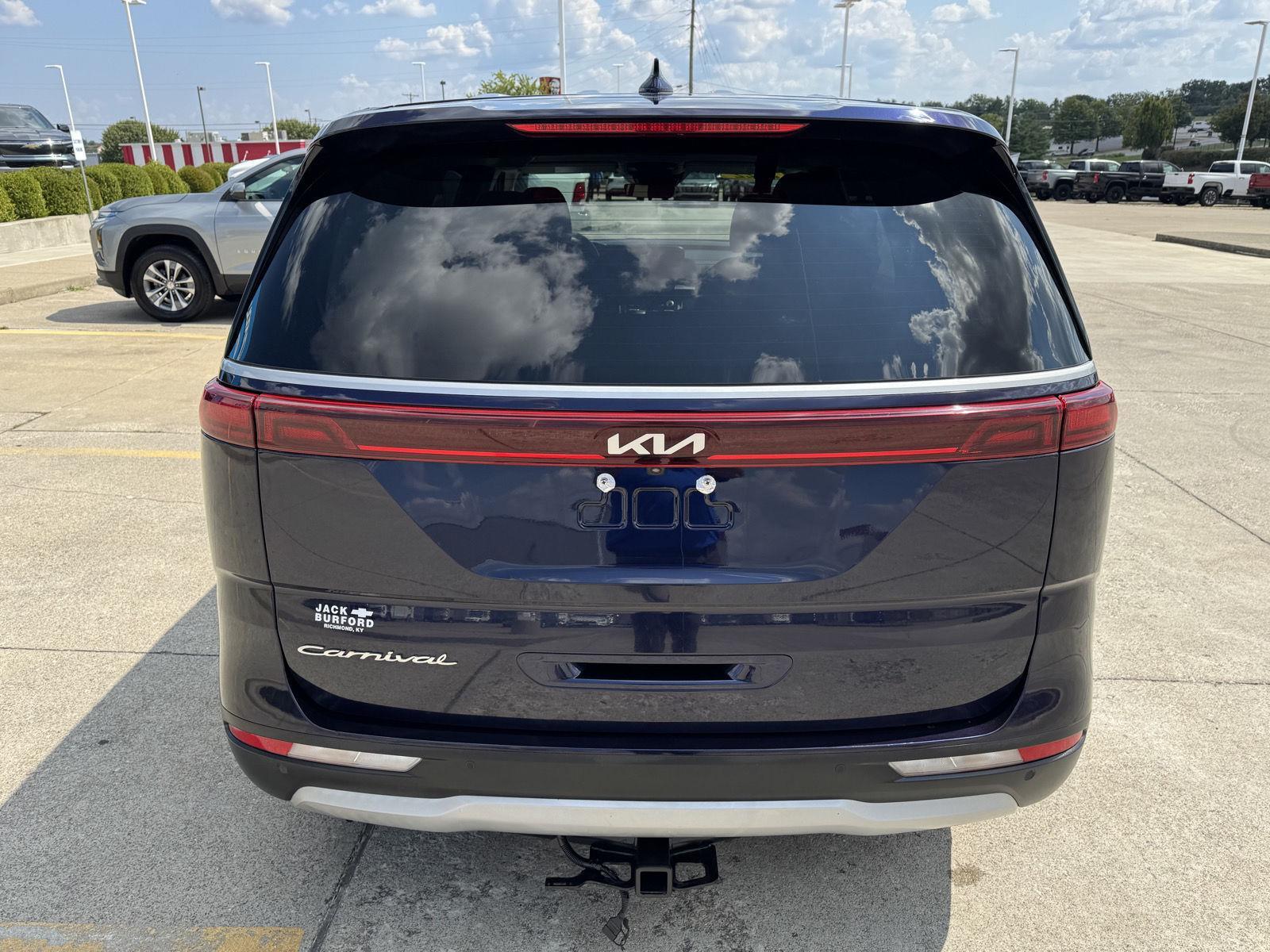 2022 Kia Carnival LX photo 51