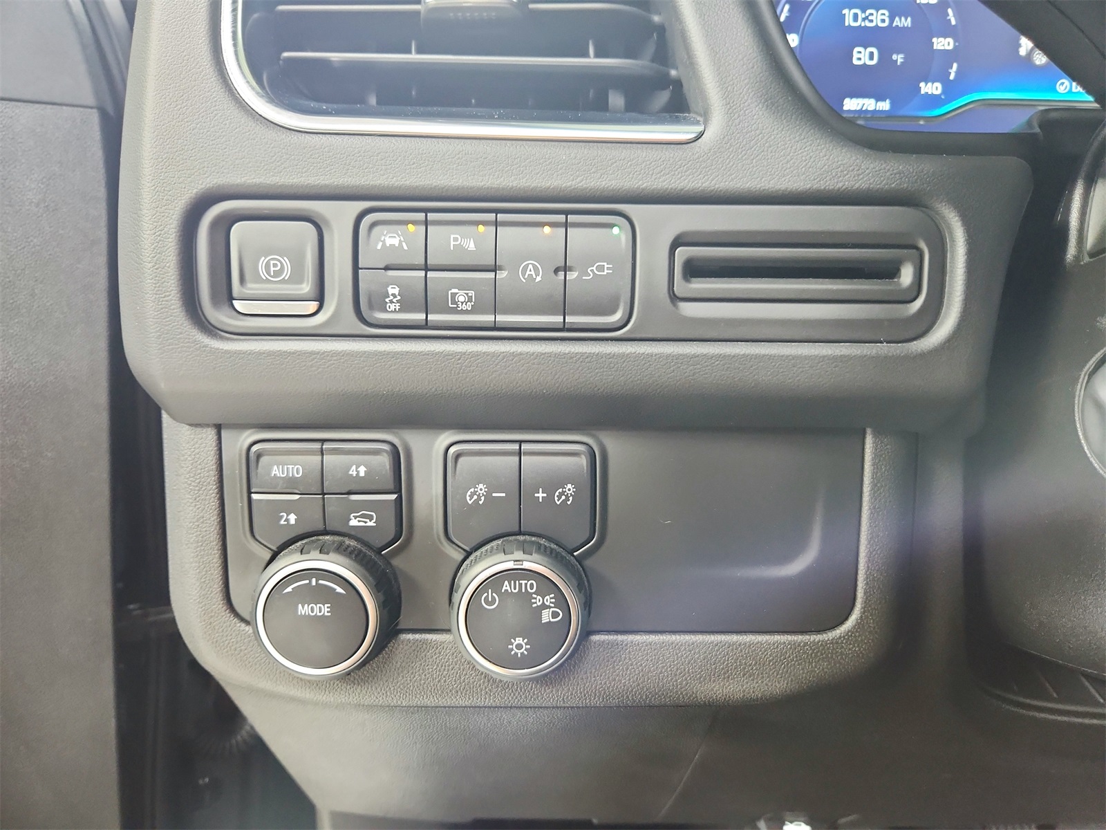 2022 Chevrolet Tahoe LT photo 21