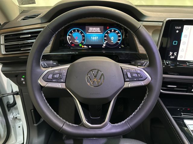 2026 Volkswagen Atlas SE Technology photo 16