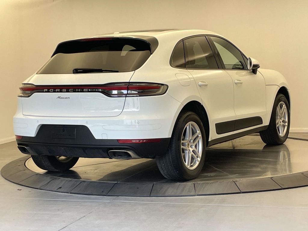 2020 Porsche Macan Base photo 6
