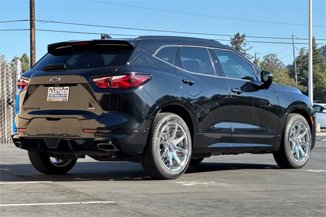 2019 Chevrolet Blazer RS photo 3