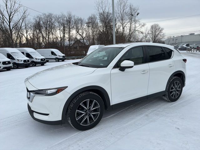 2018 Mazda CX-5 Touring's photo
