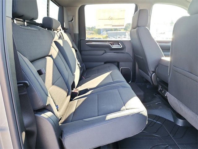 2026 Chevrolet Silverado 3500HD LT photo 10