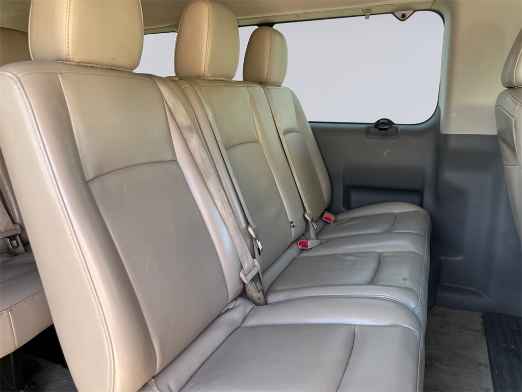 2016 Nissan NV3500 photo 16