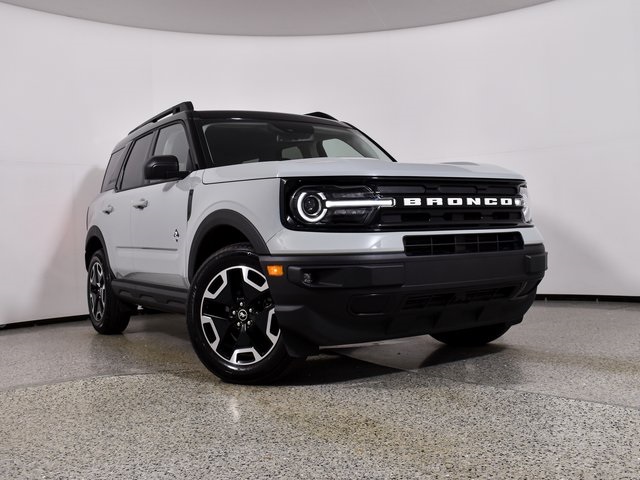 2024 Ford Bronco Sport Outer Banks photo 3