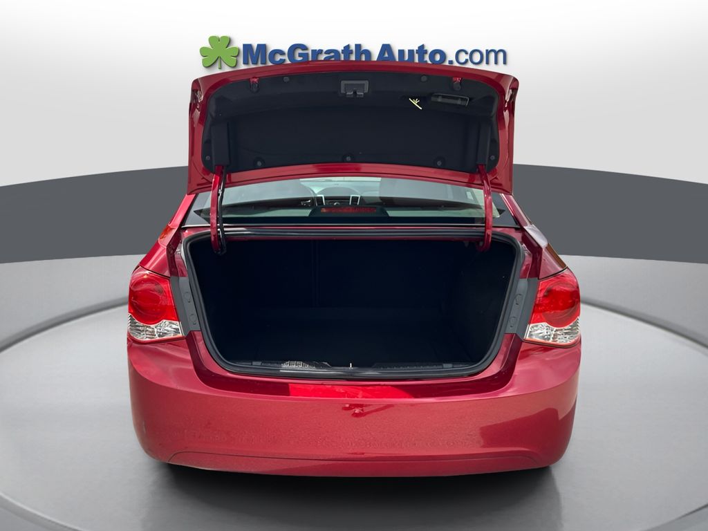 2012 Chevrolet Cruze photo 16