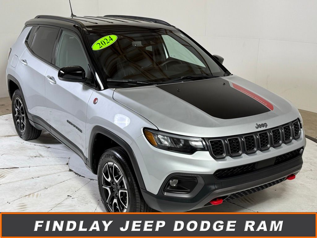 2024 Jeep Compass Trailhawk's photo