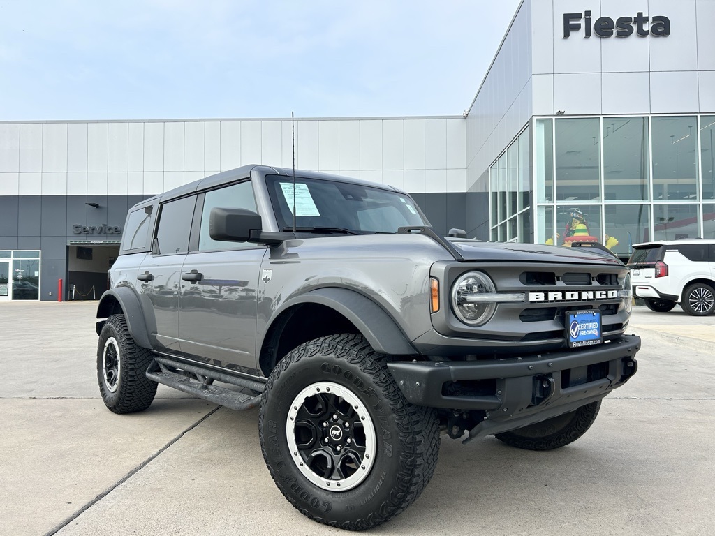 2023 Ford Bronco 4-Door Big Bend's photo