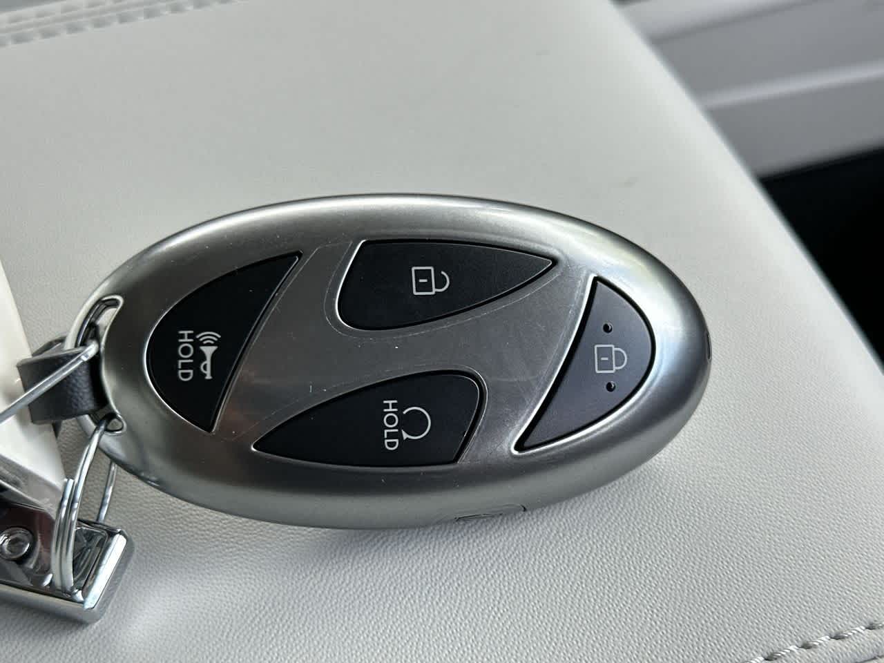 2025 Hyundai Santa Fe Calligraphy photo 24
