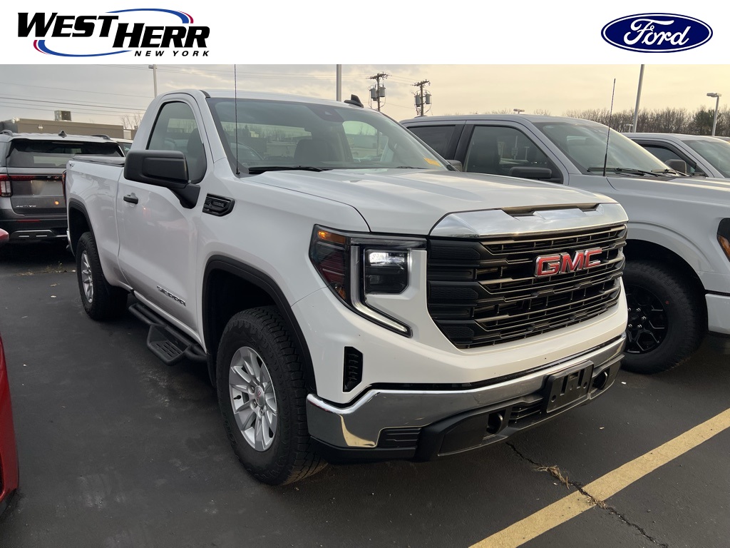 2025 GMC Sierra 1500 Pro's photo