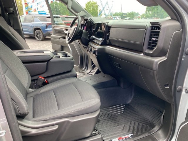 2023 Chevrolet Silverado 1500 RST photo 32