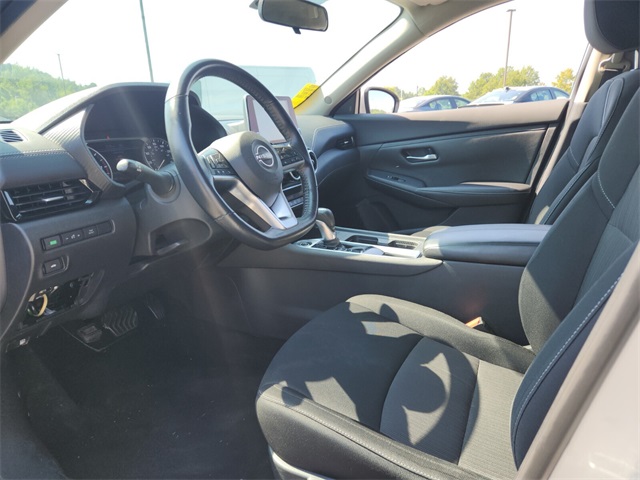 2021 Nissan Sentra SV photo 10