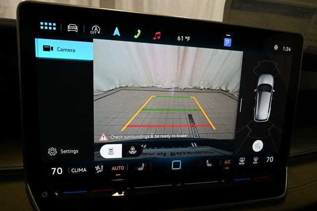 2025 Volkswagen Tiguan SE photo 5