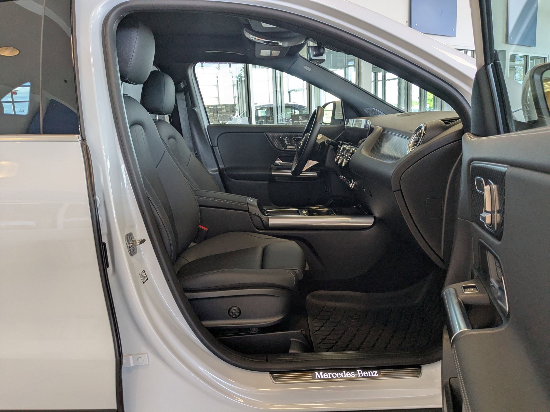 2024 Mercedes Benz GLA 250 4MATIC photo 32
