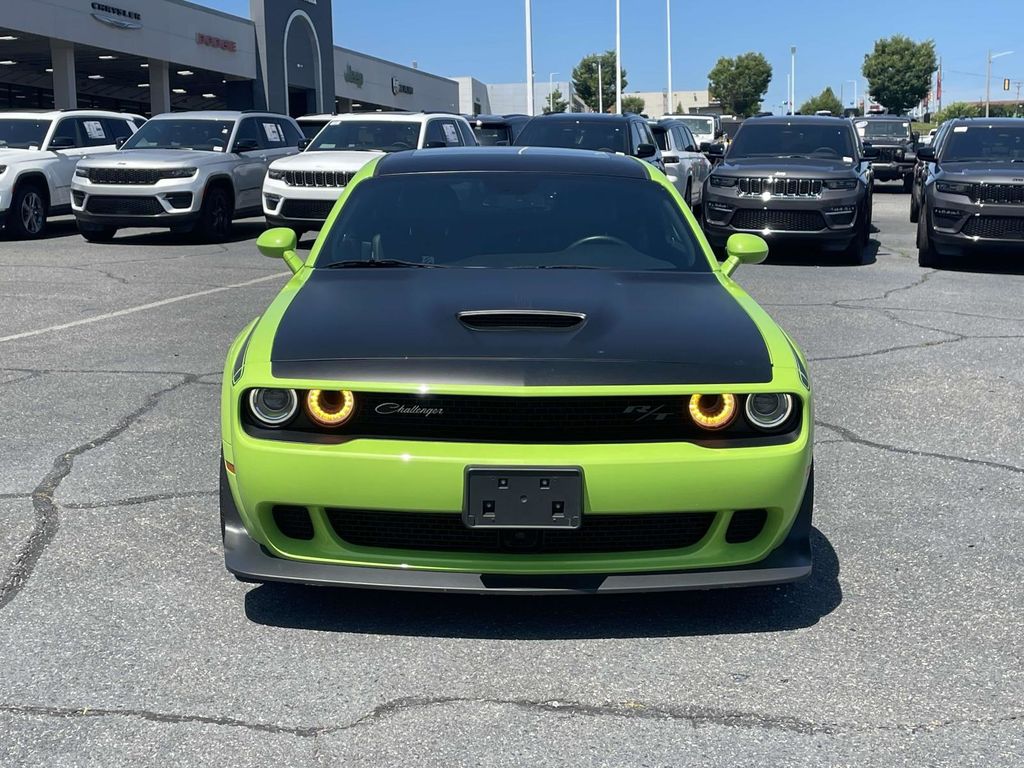 2023 Dodge Challenger R/T Scat Pack Widebody photo 2