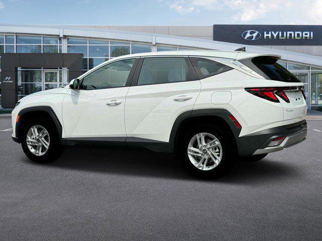 2025 Hyundai Tucson SE photo 3