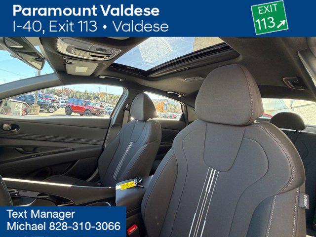 2026 Hyundai Elantra SEL Sport photo 4