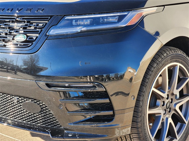 2025 Land Rover Range Rover Velar SE photo 7