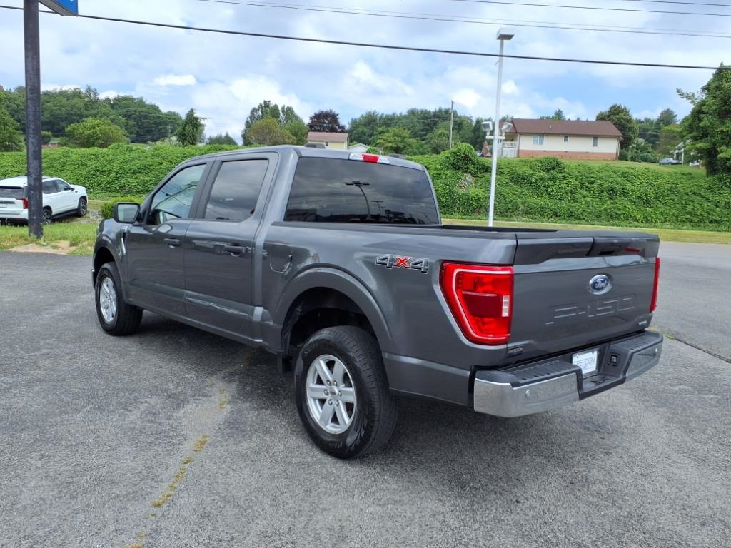2023 Ford F-150 XLT photo 3