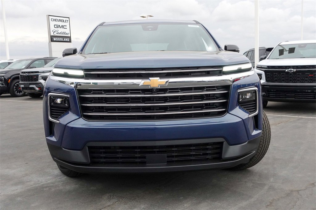 2026 Chevrolet Traverse photo 3