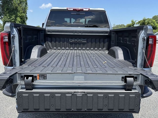 2025 Gmc Sierra 3500 HD Denali Ultimate photo 35