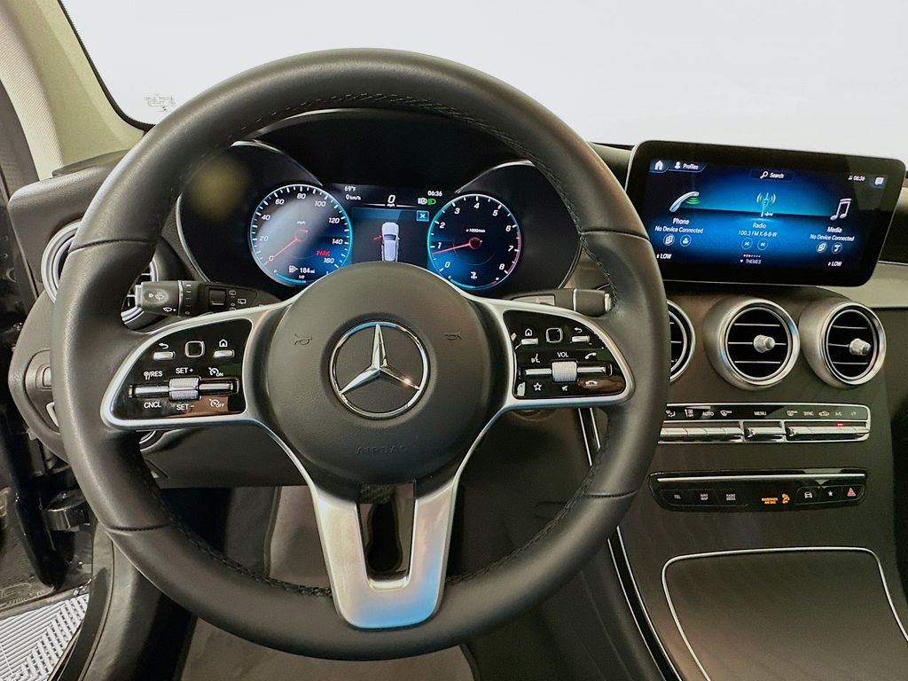 2022 Mercedes Benz GLC 300 4MATIC photo 11