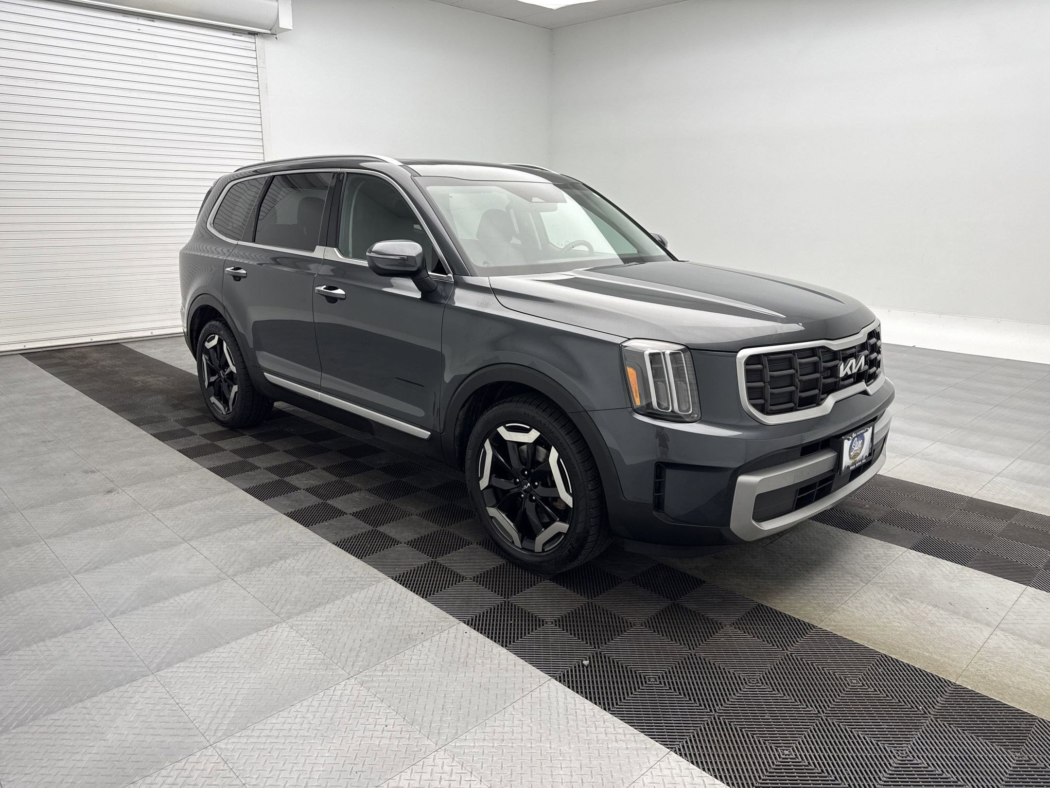 2023 Kia Telluride S photo 6