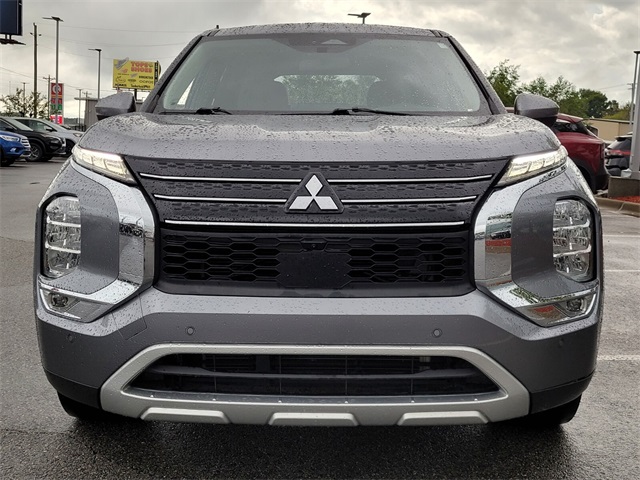 2024 Mitsubishi Outlander SE photo 5