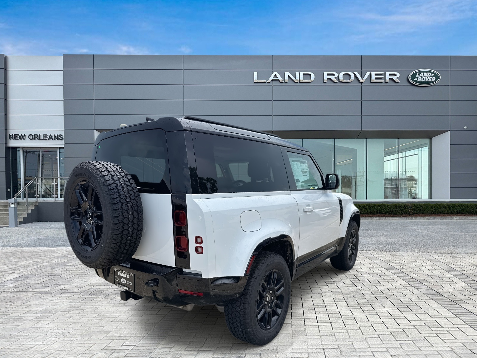 2025 Land Rover Defender 90 X-Dynamic SE photo 4