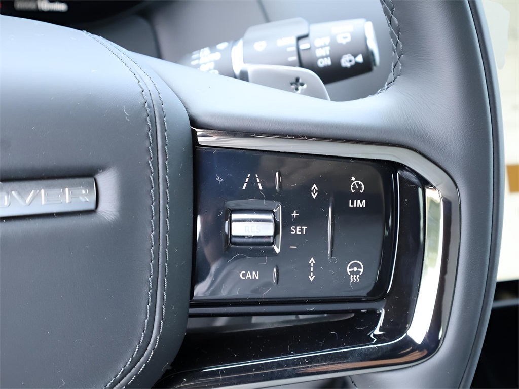 2025 Land Rover Range Rover Sport SE photo 25