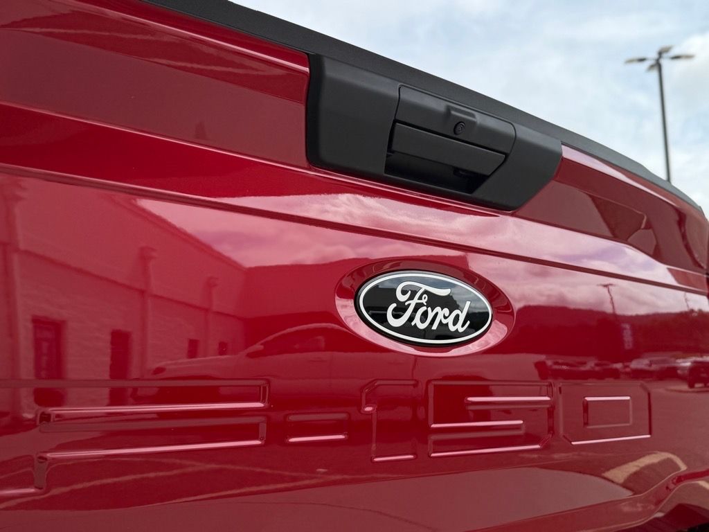 2025 Ford F-150 STX photo 24