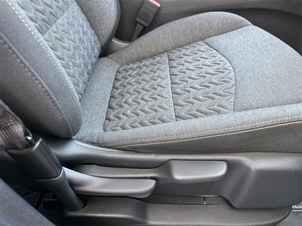 2023 Chevrolet Equinox LT photo 25
