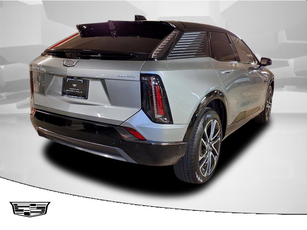 2026 Cadillac Optiq Sport photo 2