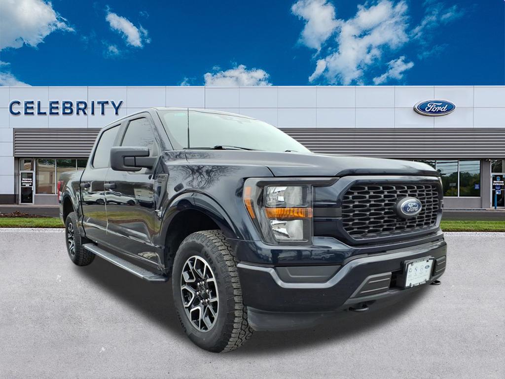 2023 Ford F-150 XL's photo
