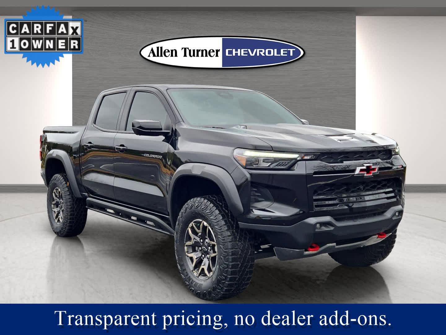 2024 Chevrolet Colorado ZR2's photo