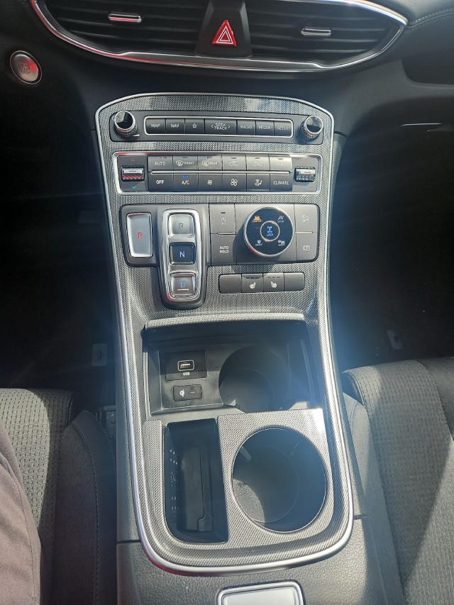 Used 2023  Hyundai SEL image 21