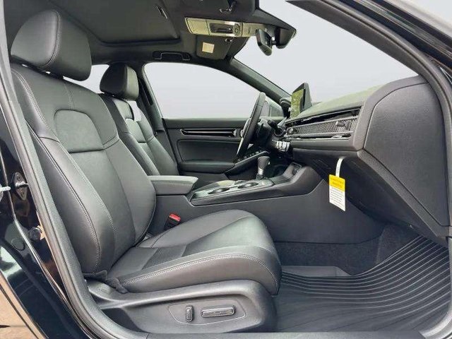 2025 Honda Civic Hybrid Sport Touring photo 29