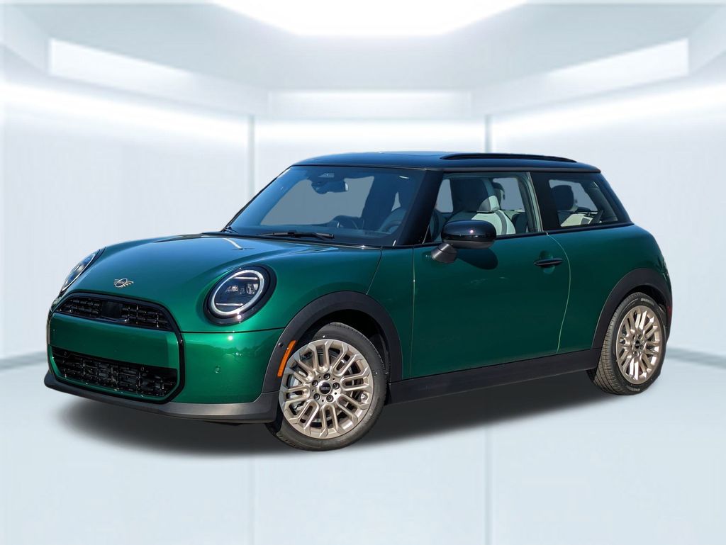 2026 MINI Hardtop 2 Door Base's photo