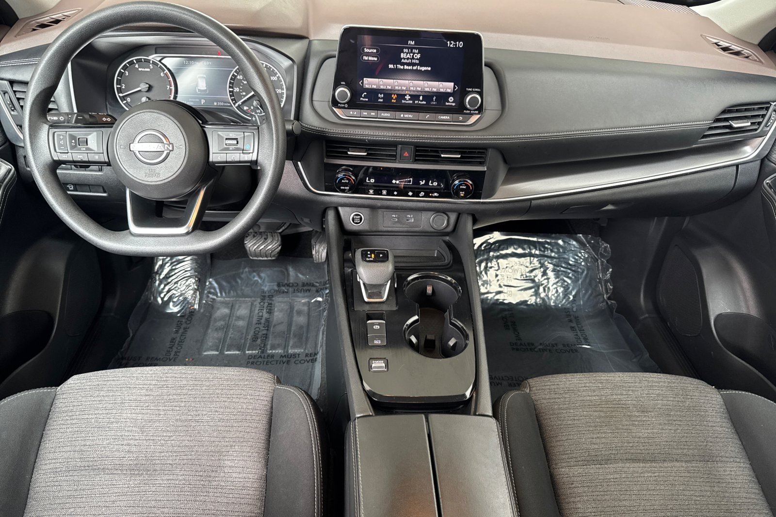 2023 Nissan Rogue SV photo 13