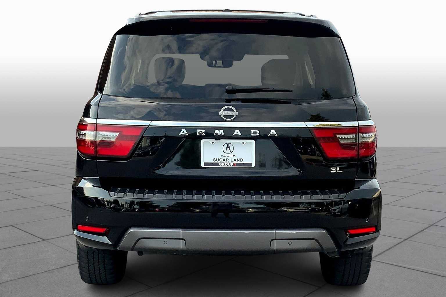 2022 Nissan Armada SL photo 3