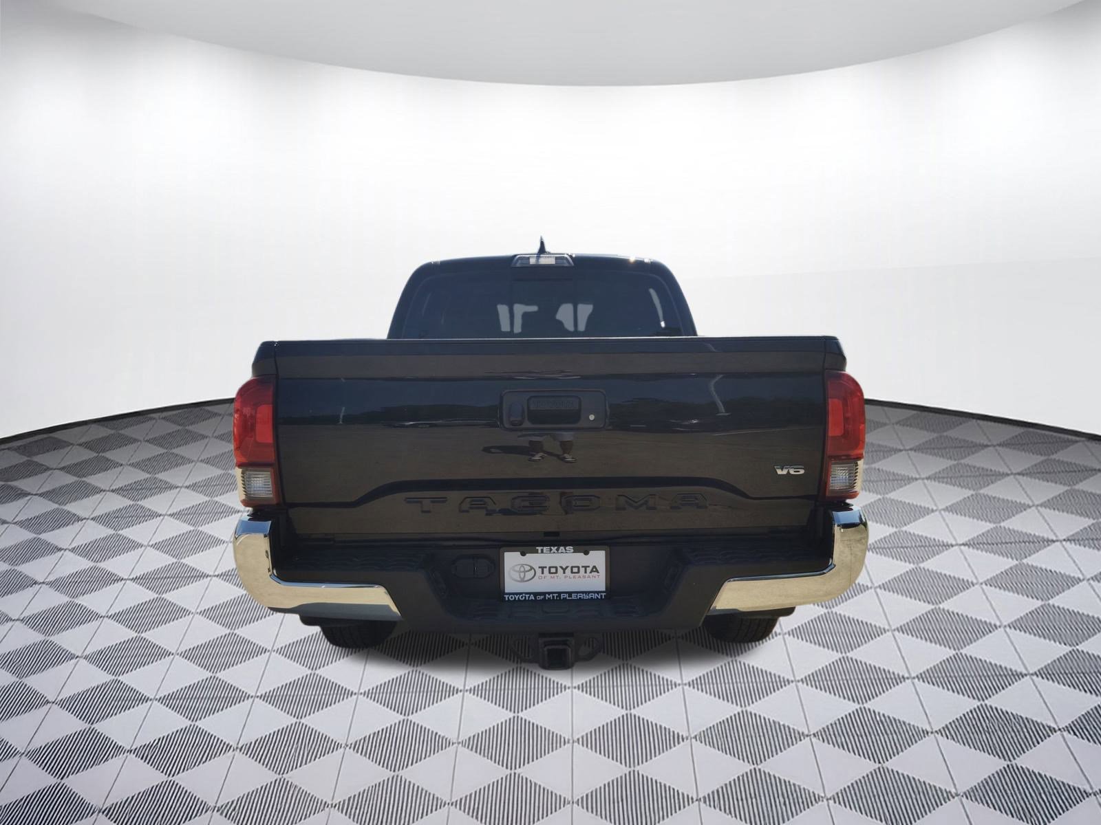 2023 Toyota Tacoma SR5 photo 10