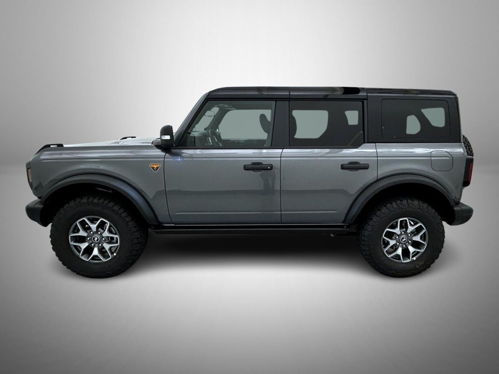 2025 Ford Bronco Badlands photo 8