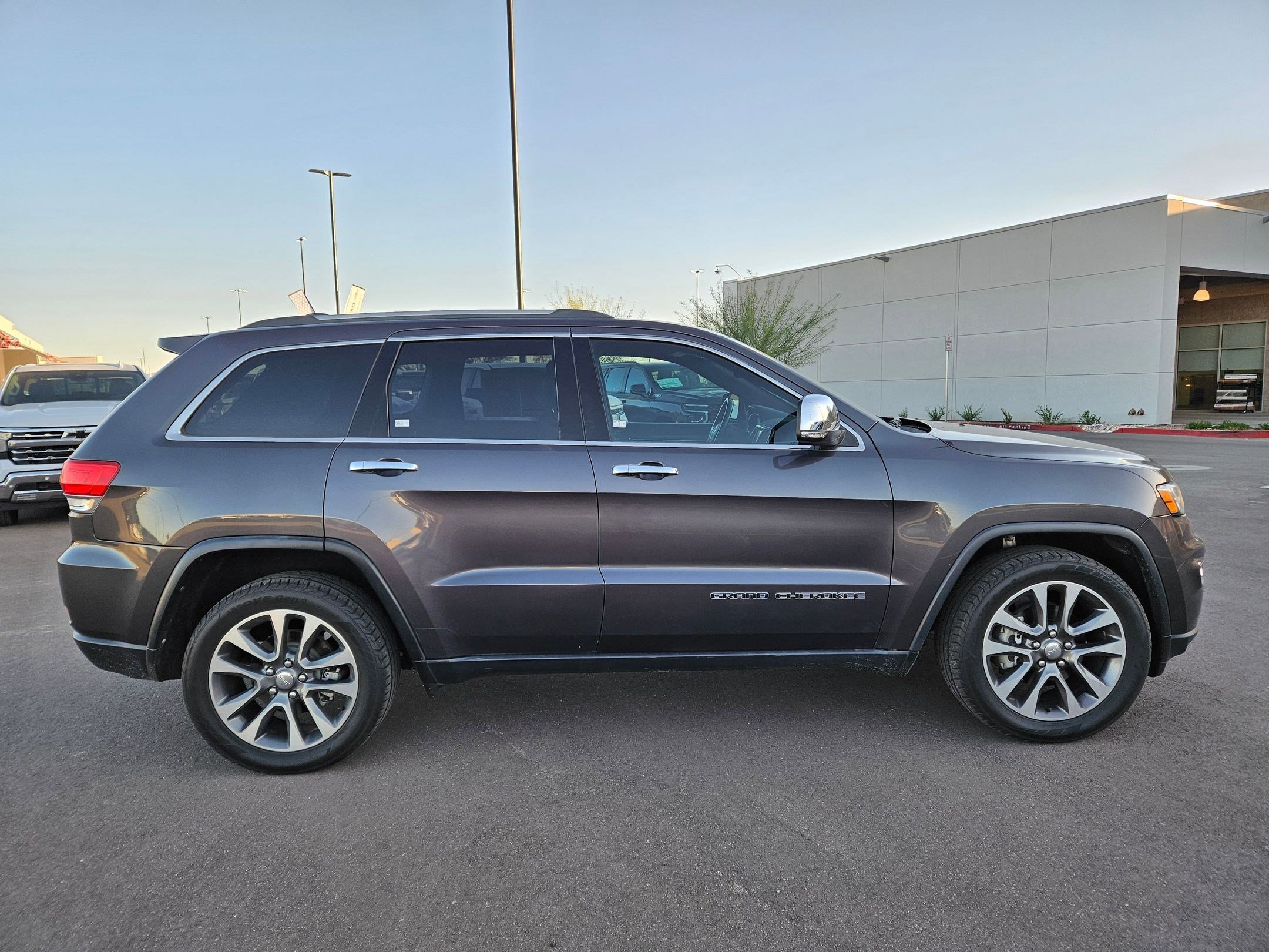2018 Jeep Grand Cherokee Limited photo 4