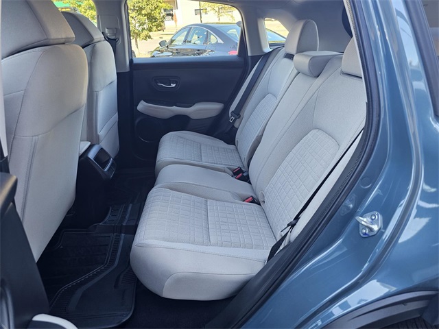 2025 Honda HR-V LX photo 10