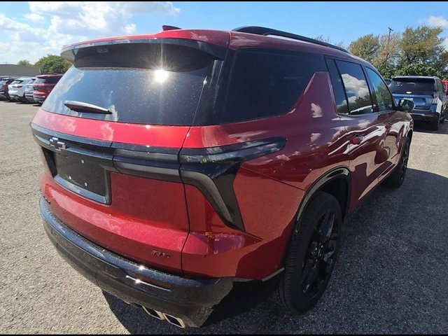 Used 2024 Chevrolet Traverse RS with VIN 1GNEVLKS2RJ176912 for sale in Fairmont, Minnesota