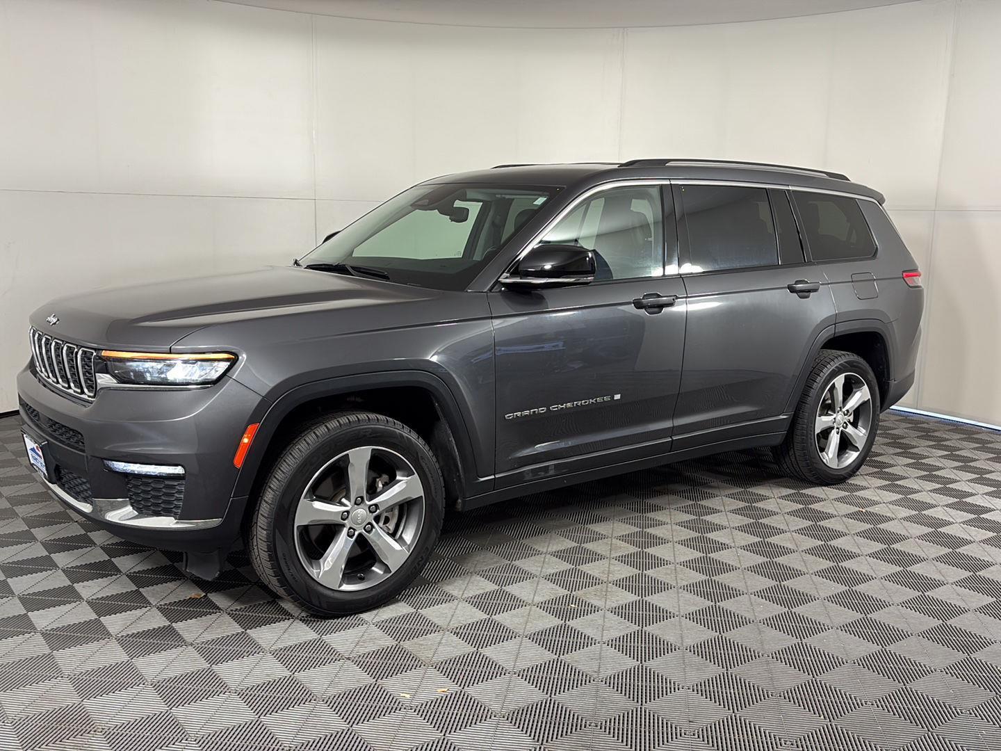 2021 Jeep Grand Cherokee L Limited's photo