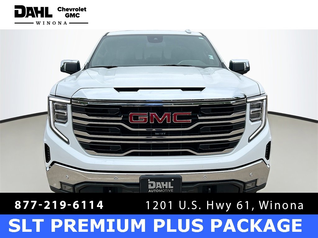 New 2025 Summit White GMC SLT image 1